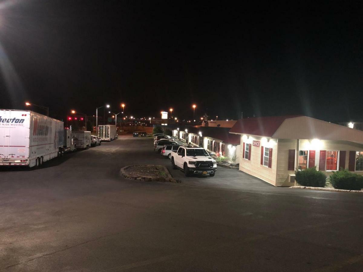 Red Carpet Inn Syracuse Airport North Syracuse Esterno foto