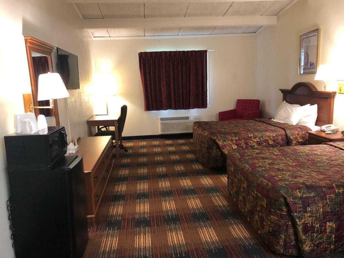 Red Carpet Inn Syracuse Airport North Syracuse Esterno foto
